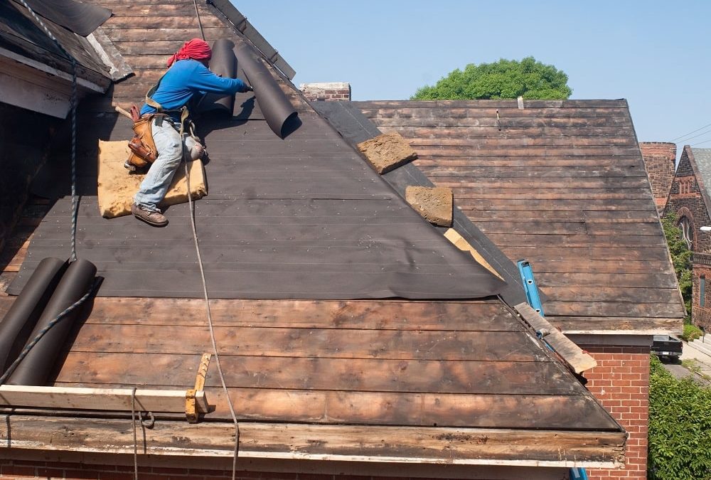 Emergency Commercial Roof Repair in Massachusetts